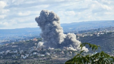 İsrail ateşkese rağmen Lübnan'a saldırılarını sürdürdü