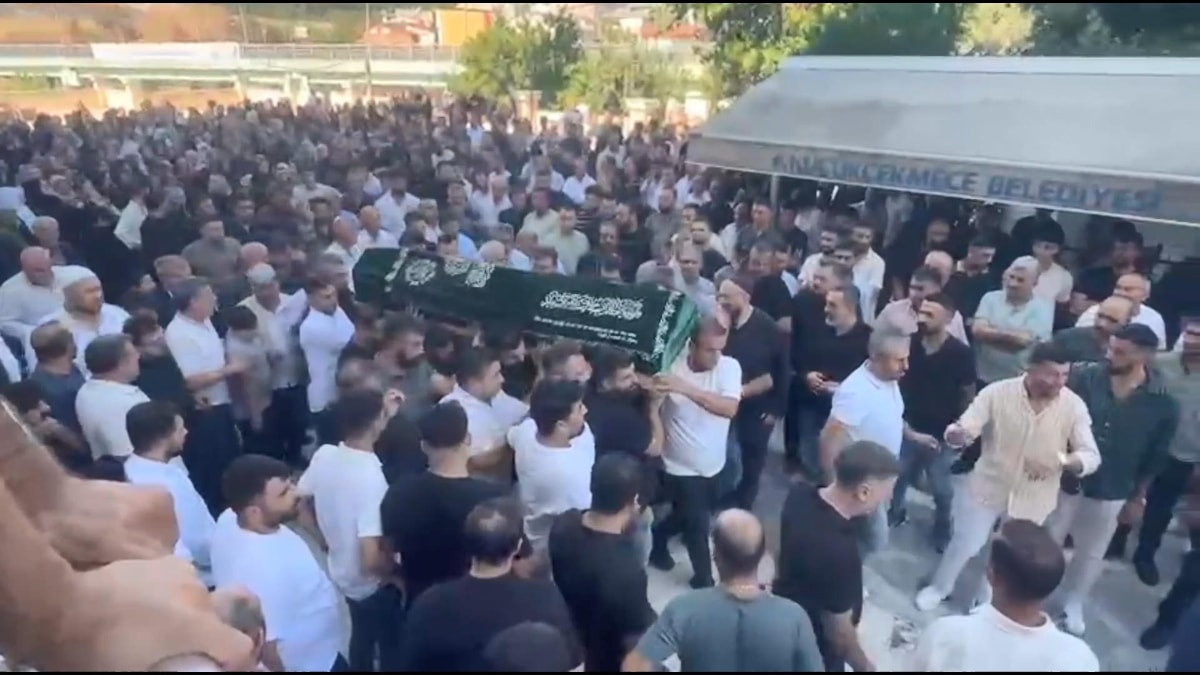İstanbul'da kafedeki silahlı saldırıda yaralanan 2 kişi hayatını kaybetti