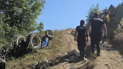 Bursa'da devrilen traktörün 15 yaşındaki sürücüsü hayatını kaybetti