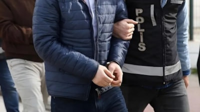 İzmir'deki uyuşturucu operasyonu: 7 gözaltı