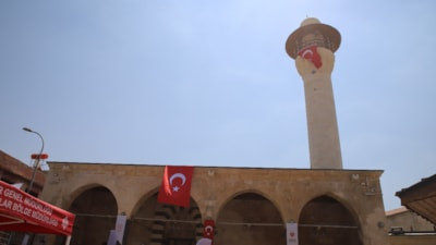 Gaziantep'in simgelerinden tarihi Bostancı Camii yeniden ibadete açıldı