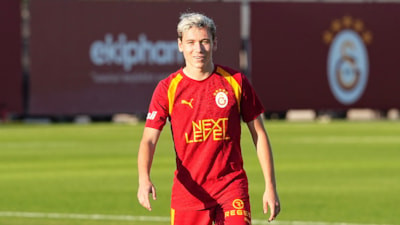 Aleksey Batrakov, Galatasaray'daki ilk antrenmanına çıktı