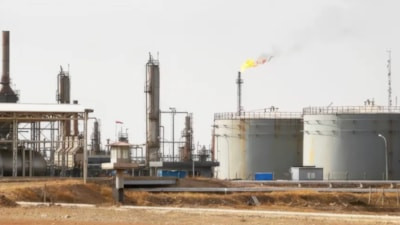 Ham petrol devi Rusya rafineri krizinin etkisiyle benzin ithal ediyor