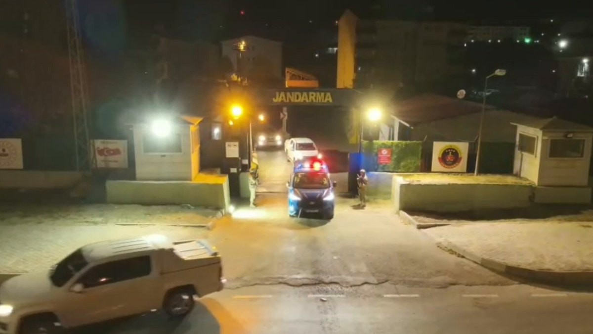 Hakkari ve Samsun'da uyuşturucu operasyonu: 4 gözaltı