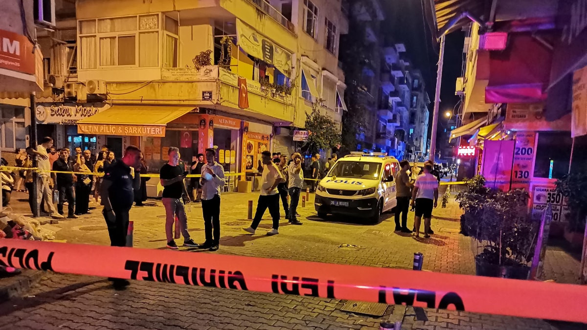 İzmir'de silahlı kavgada yaralandı, 3 gün sonra hastanede öldü