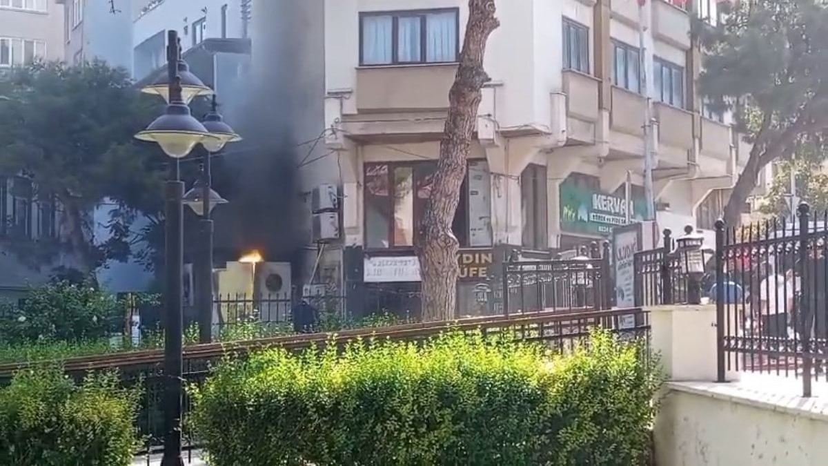 Bursa'da patlayan trafo paniğe neden oldu