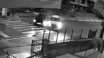 Bartın'da trafik kazasında 2 polis yaralandı