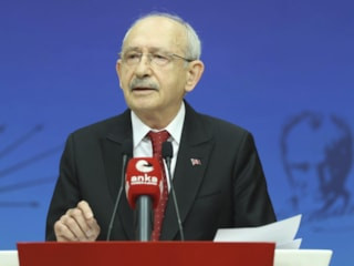 Kemal Kılıçdaroğlu, YPG'nin fesih kararını değerlendirdi: Memnuniyetle karşılıyorum