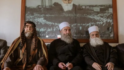 Fesholan SDG/YPG yöneticisinden Dürzilere çağrı: Krizin çözümü için çalışalım