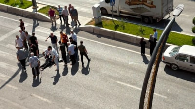 Karabük'te yaya geçidinde otomobil çarpan 77 yaşındaki adam yaralandı