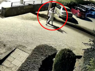 Diyarbakır'da kucağında çocuğuyla eşinin silahlı saldırısına uğrayan kadın öldü