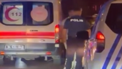 İstanbul Küçükçekmece'de şüpheliyi kovalarken kaza yapan 3 polis yaralandı