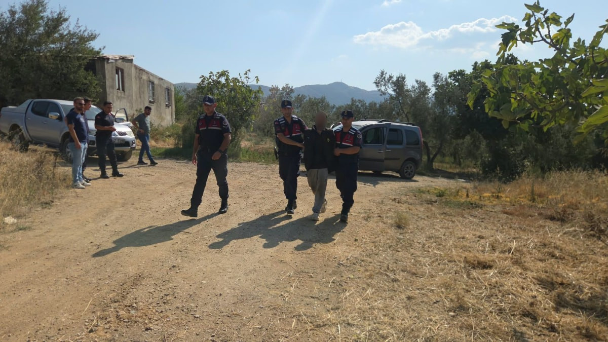 Bursa'da çalıntı araç kovalamacası: 10 kilometre sonunda yakalandı