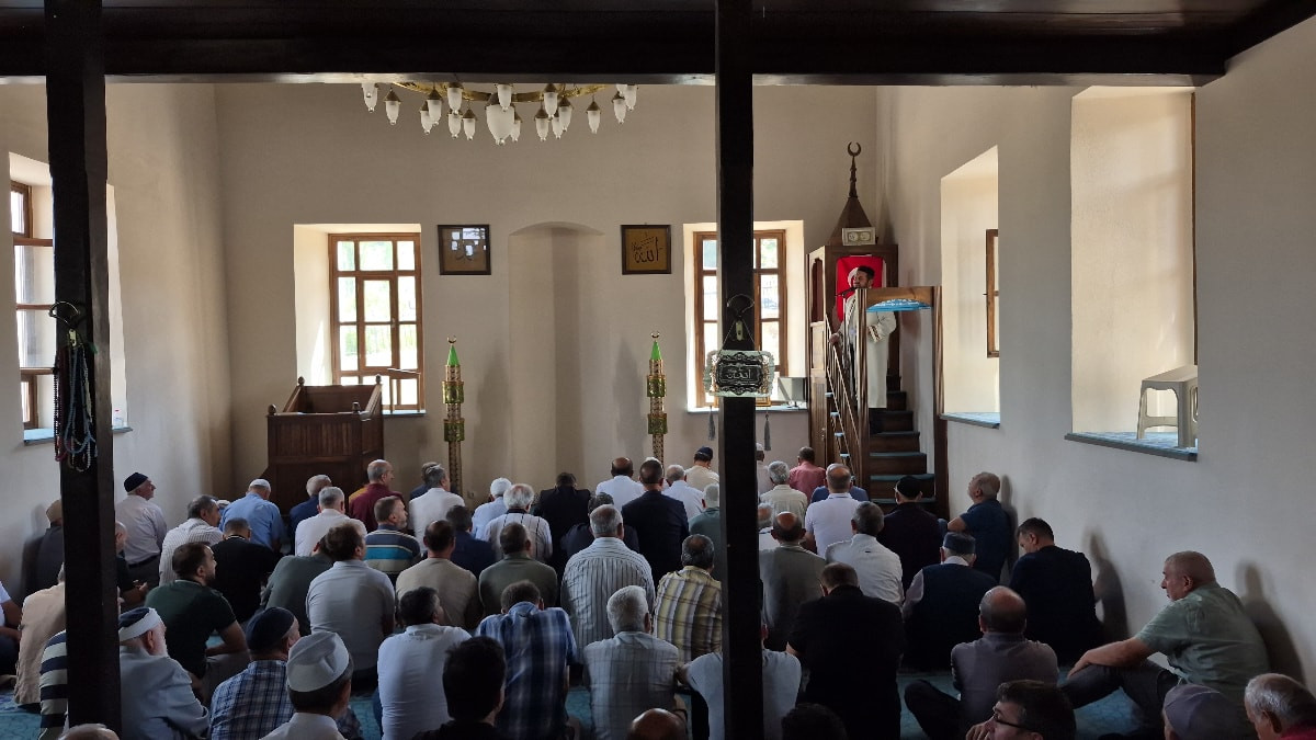 Osmanlı’nın ilk hutbesinin okunduğu Karacaşehir’de Yörük buluşması