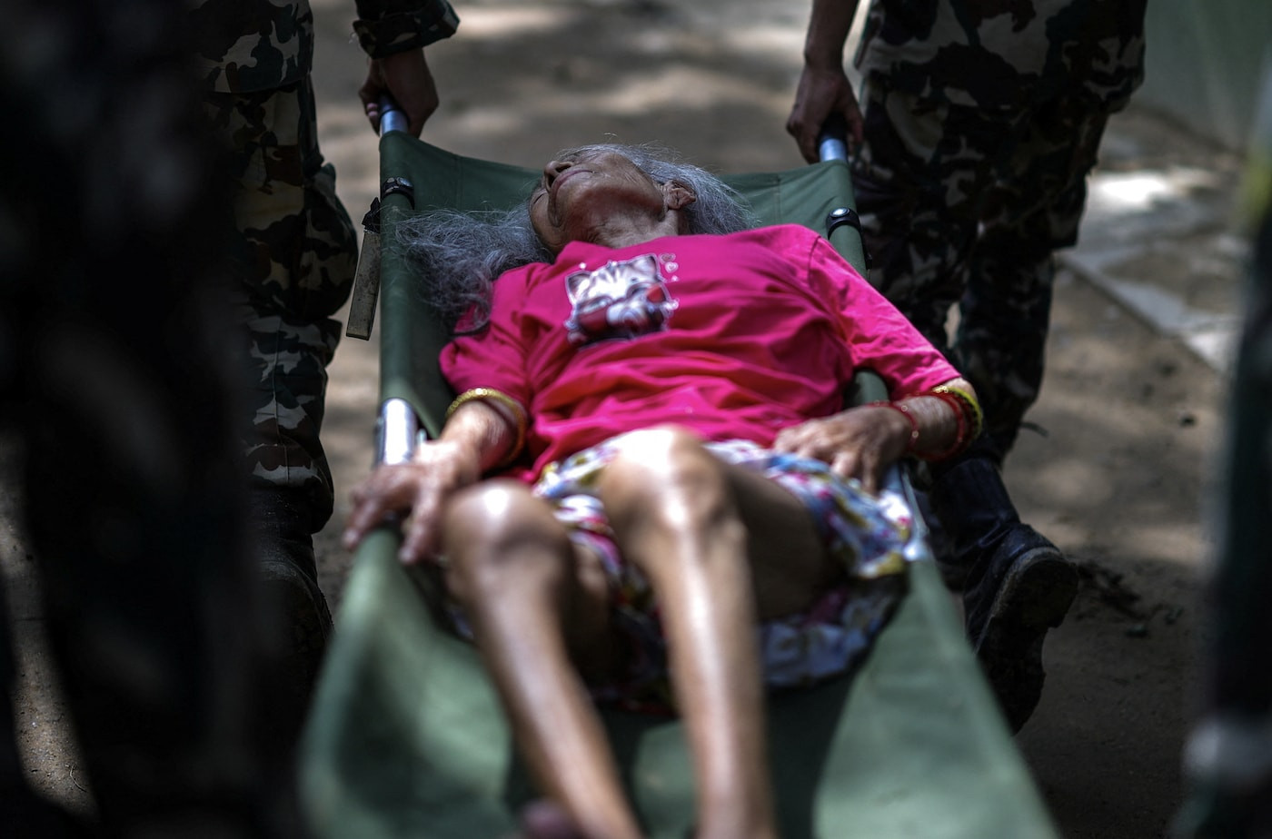 Nepal'deki yıkıcı sellerin ardından yaşananlar - Resim 12