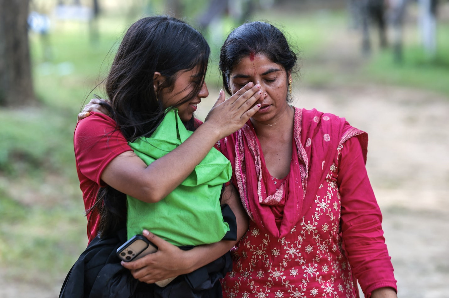 Nepal'deki yıkıcı sellerin ardından yaşananlar - Resim 15