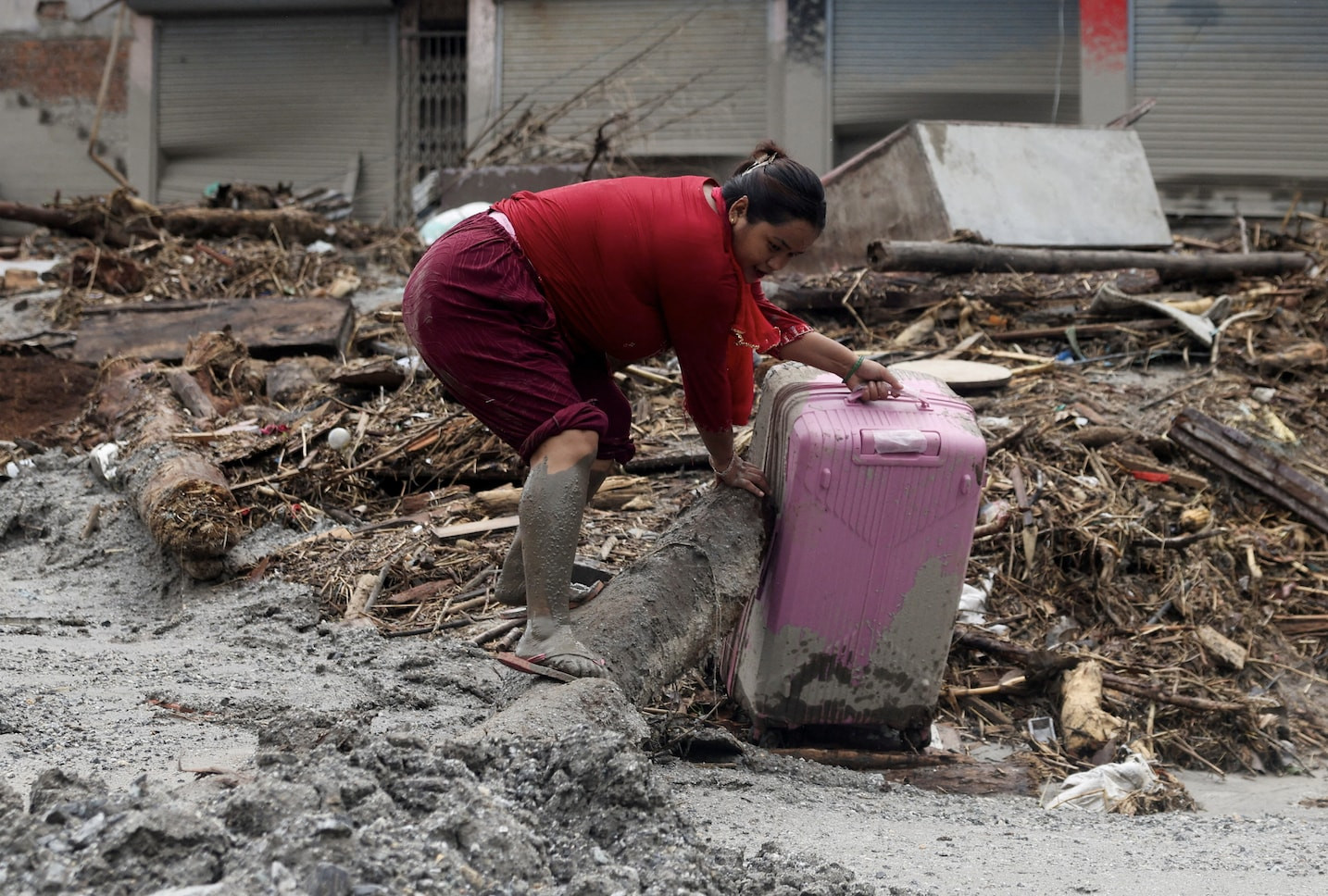 Nepal'deki yıkıcı sellerin ardından yaşananlar - Resim 19