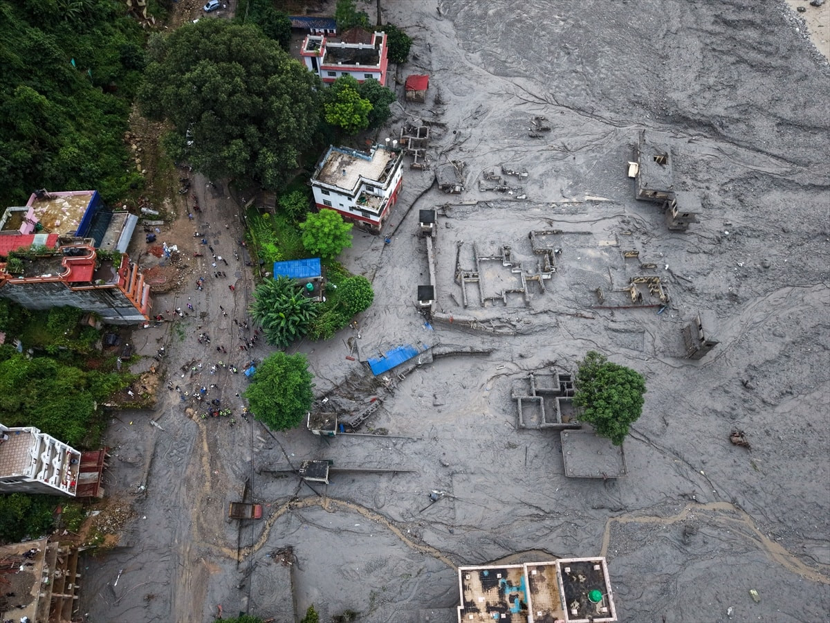 Nepal'deki yıkıcı sellerin ardından yaşananlar - Resim 37