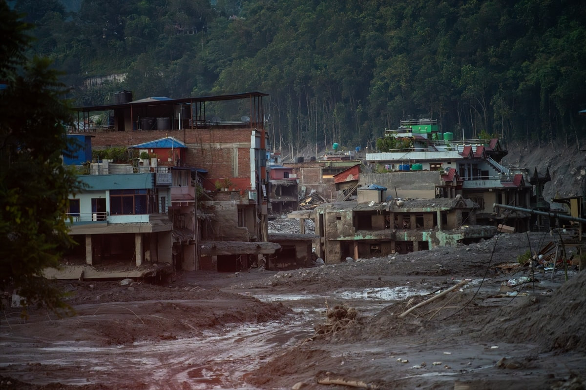 Nepal'deki yıkıcı sellerin ardından yaşananlar - Resim 58