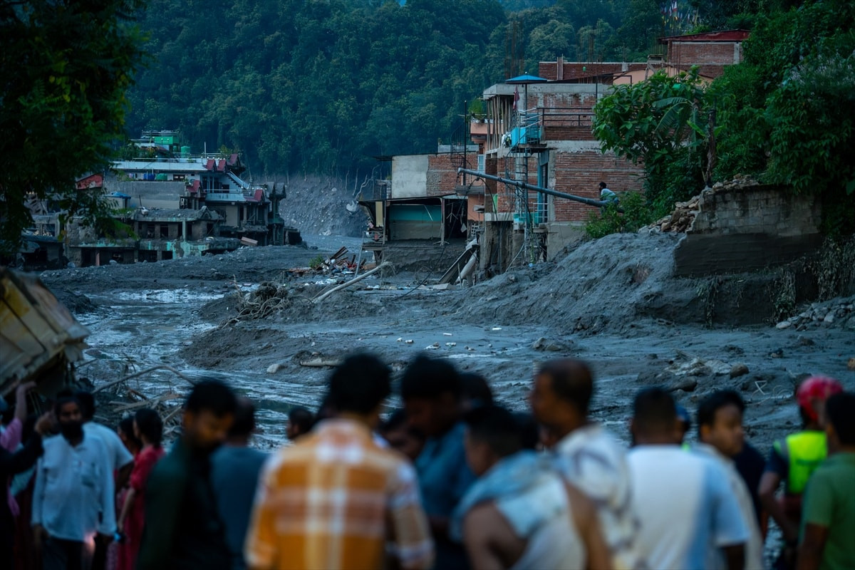 Nepal'deki yıkıcı sellerin ardından yaşananlar - Resim 60