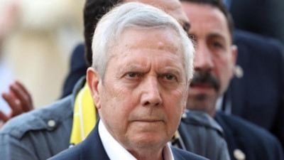 Fenerbahçe'yi karşılamaya giden taraftarlar uzaklaştırıldı: Devreye Aziz Yıldırım girdi!