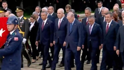 Cumhurbaşkanı Erdoğan Anıtkabir'de