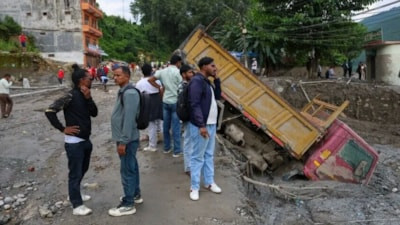 Ümit Yenişehirli yazdı: Nepal, Tanrıların Dağı'ndaki felaket