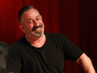 Hastaneye kaldırılan Cem Yılmaz'dan ilk fotoğraf geldi