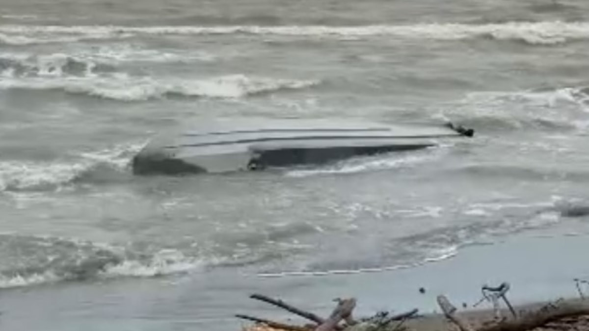 Samsun'da sahile yakın bölgede insansız deniz aracı bulundu