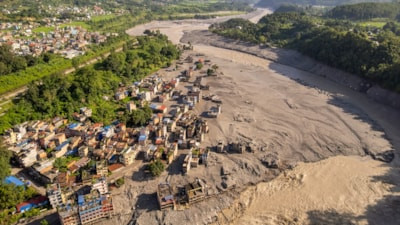 Nepal'de sel felaketinde ölenlerin sayısı 903'e yükseldi