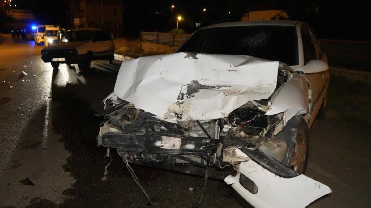 Kırıkkale'de 4 kişinin yaralandığı kazada sürücü alkollü ve ehliyetsiz çıktı
