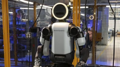 Hyundai, otomobil bayilerinde insansı robot satacak