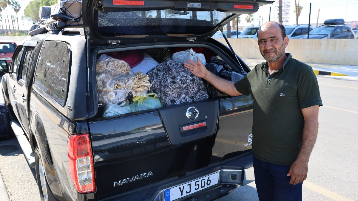 Taşucu Limanı'nda Kıbrıs seferi bekleyişi