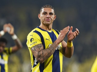 Diego Carlos yeni takımıyla imzalıyor: İtalya'ya gitti!
