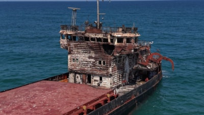 Rusya sularında saldırıya uğrayan kargo gemisi, Şile’de karaya oturdu