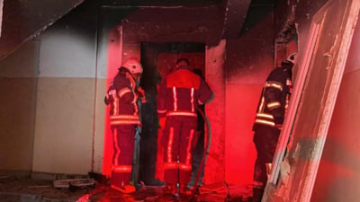 Elazığ'da 5 katlı binada yangın paniği