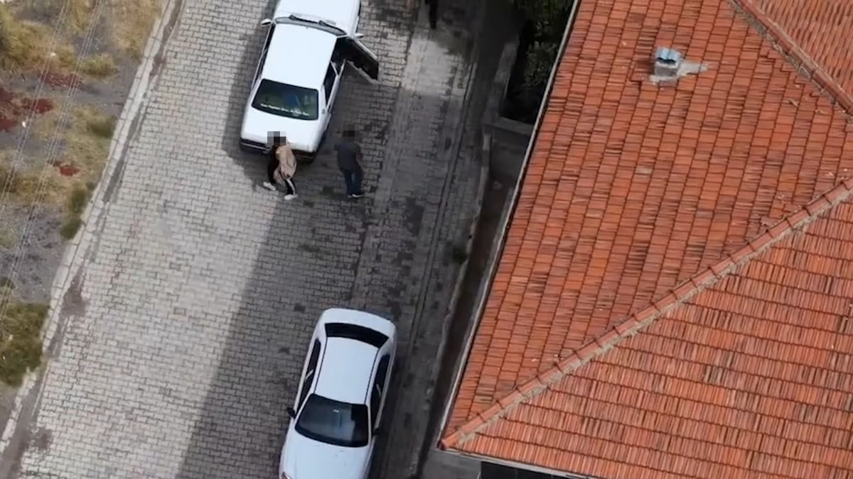 Kırıkkale'de ehliyetsiz sürücü denetimden kaçtı: Yolcuyla yer değiştirirken yakalandı