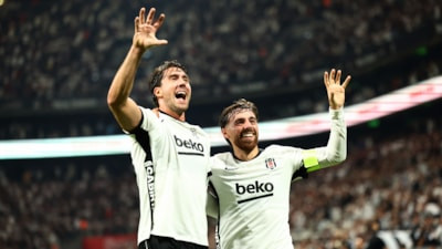 Orkun Kökçü'den Dusan Vlahovic'e penaltı jesti