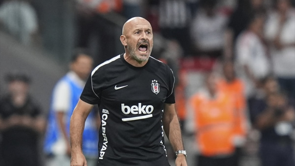 Vincenzo Italiano'dan Fenerbahçe derbisi öncesi açıklamalar