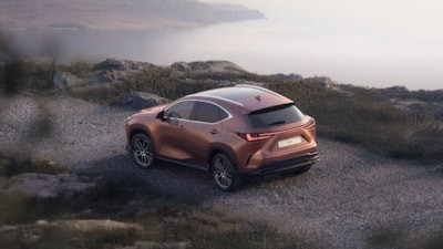 Makyajlı Lexus NX, yenilenen tasarımıyla ortaya çıktı: İşte özellikleri