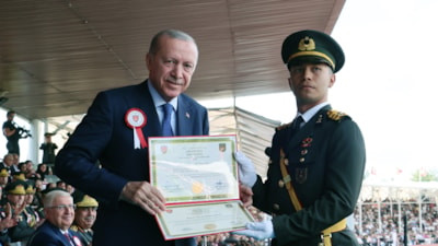 Kara Harp Okulu birincisi Ahmet Burak Değirmenci imam hatip lisesi mezunu