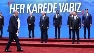 ŞİÖ Devlet Başkanları Zirvesi'nde aile fotoğrafı