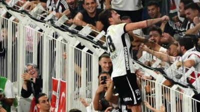 Dusan Vlahovic'in son golünde kadın taraftarın mutluluğu dikkat çekti