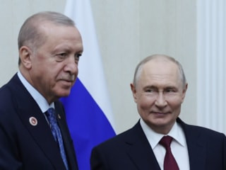 Cumhurbaşkanı Erdoğan, Putin ile bir araya geldi