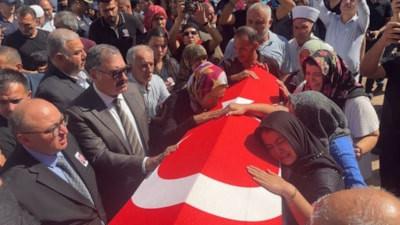 Girne'de gemi kazasında hayatını kaybeden uzman çavuş toprağa verildi