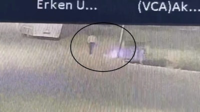 Kırşehir'de yangın çıkarıp söndürülmesini izledi: Taksiyle kaçtı