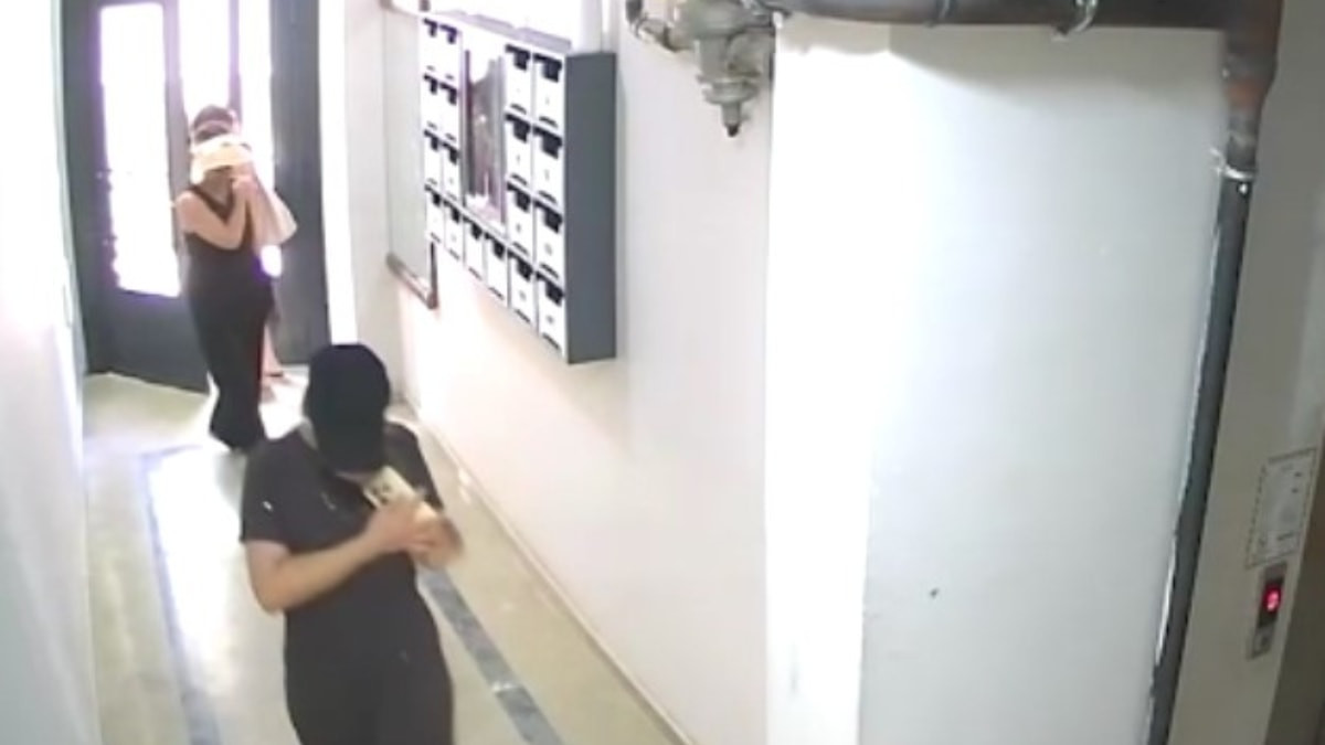 Ümraniye’de 2 kilogram altın ve ziynet eşyası hırsızlığı: 2 gözaltı