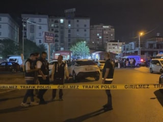 İstanbul'da DEAŞ operasyonunda polise saldırı