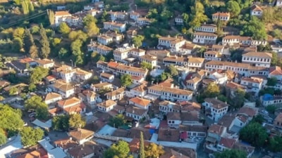 Satıştaki evler kapış kapış gitti, bütün köyün kaderi değişti!