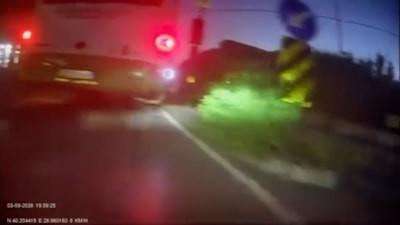 Bursa'da kırmızı ışıkta geçen otobüs şoförü: Ne olacak cezamızı çekeriz